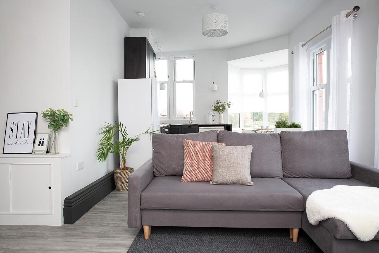 Beautiful First Floor Апартаменты *