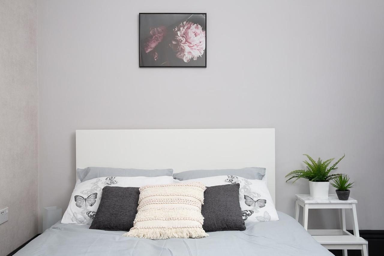 Beautiful First Floor Apartment